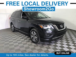 2017 Nissan Pathfinder S 5N1DR2MN3HC683231 2017 Nissan Pathfinder S