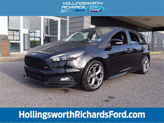 2017 Ford Focus 1FADP3L96HL235365 2017 Ford Focus
