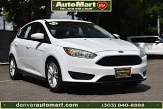 2015 Ford Focus SE 1FADP3K23FL250004 2015 Ford Focus SE