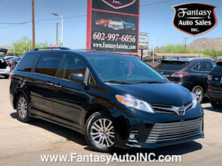 2018 Toyota Sienna XLE 8-Passenger 5TDYZ3DC0JS930154 2018 Toyota Sienna XLE 8-Passenger