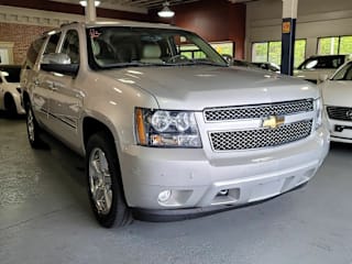2011 Chevrolet Suburban LTZ 1500 1GNSKKE36BR330247 2011 Chevrolet Suburban LTZ 1500