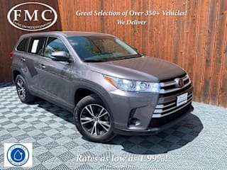 2019 Toyota Highlander LE 5TDZZRFH3KS313736 2019 Toyota Highlander LE