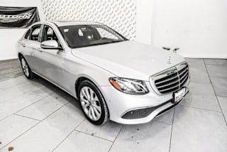 2017 Mercedes-Benz E-Class E 300 4MATIC WDDZF4KB9HA242437 2017 Mercedes-Benz E-Class E 300 4MATIC