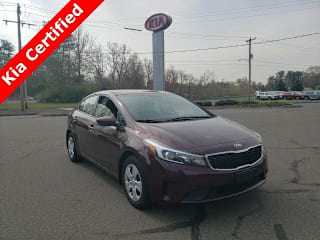 2018 Kia Forte LX 3KPFK4A74JE246744 2018 Kia Forte LX