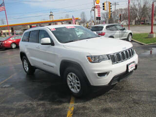 2018 Jeep Grand Cherokee Laredo 1C4RJFAG9JC310635 2018 Jeep Grand Cherokee Laredo