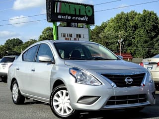 2017 Nissan Versa 1.6 S Plus 3N1CN7AP3HK442281 2017 Nissan Versa 1.6 S Plus