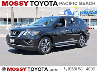 2019 Nissan Pathfinder Platinum 5N1DR2MM7KC632572 2019 Nissan Pathfinder Platinum
