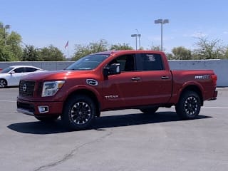 2017 Nissan Titan PRO-4X 1N6AA1E59HN502707 2017 Nissan Titan PRO-4X