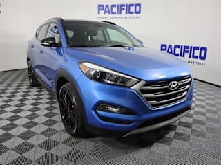 2017 Hyundai Tucson Night KM8J3CA2XHU463180 2017 Hyundai Tucson Night