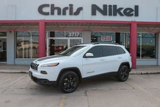 2018 Jeep Cherokee Latitude 1C4PJMCB0JD559817 2018 Jeep Cherokee Latitude