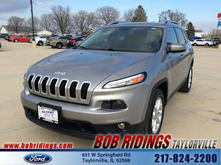 2018 Jeep Cherokee Latitude 1C4PJLCB8JD615738 2018 Jeep Cherokee Latitude