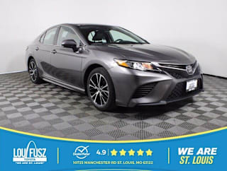 2019 Toyota Camry SE 4T1B11HK6KU813030 2019 Toyota Camry SE