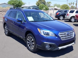 2017 Subaru Outback 3.6R Limited 4S4BSENC4H3303985 2017 Subaru Outback 3.6R Limited
