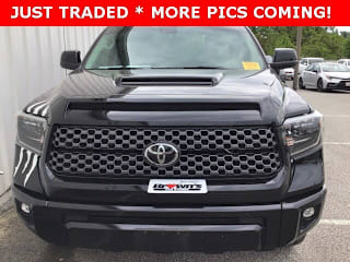 2019 Toyota Tundra SR5 5TFDY5F17KX801932 2019 Toyota Tundra SR5