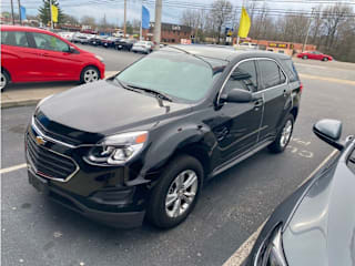 2017 Chevrolet Equinox LS 2GNALBEKXH1537757 2017 Chevrolet Equinox LS