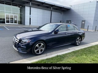 2018 Mercedes-Benz E-Class E 300 4MATIC WDDZF4KB0JA334395 2018 Mercedes-Benz E-Class E 300 4MATIC