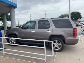 2013 Chevrolet Tahoe LS 1GNSCAE03DR225701 2013 Chevrolet Tahoe LS