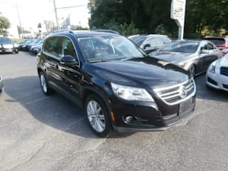 2010 Volkswagen Tiguan WVGBV7AXXAW500983 2010 Volkswagen Tiguan