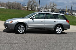 2006 Subaru Outback 2.5 XT Limited 4S4BP67C764305757 2006 Subaru Outback 2.5 XT Limited