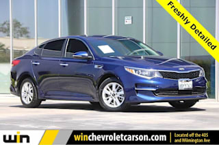 2018 Kia Optima LX 5XXGT4L34JG219787 2018 Kia Optima LX