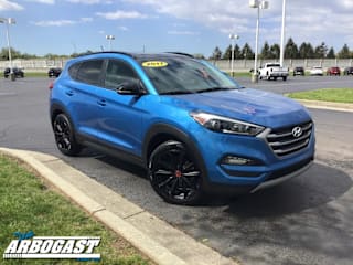 2017 Hyundai Tucson Night KM8J3CA26HU468442 2017 Hyundai Tucson Night