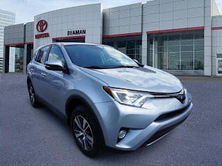 2018 Toyota RAV4 XLE 2T3WFREV7JW515463 2018 Toyota RAV4 XLE