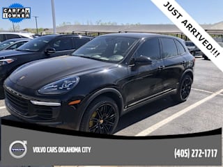 2017 Porsche Cayenne WP1AB2A22HLA53589 2017 Porsche Cayenne