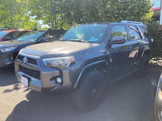 2017 Toyota 4Runner SR5 JTEBU5JR2H5442814 2017 Toyota 4Runner SR5