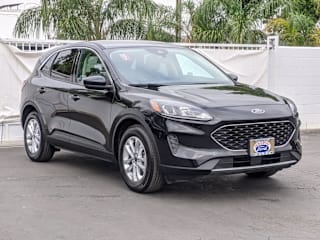 2020 Ford Escape SE 1FMCU0G60LUB18747 2020 Ford Escape SE