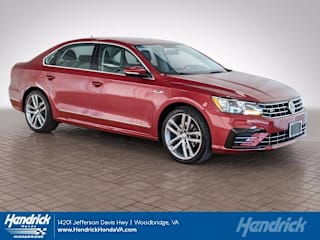 2017 Volkswagen Passat 1.8T R-Line 1VWDT7A3XHC052060 2017 Volkswagen Passat 1.8T R-Line