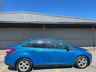 2014 Ford Focus SE 1FADP3F20EL340588 2014 Ford Focus SE
