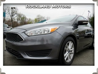 2017 Ford Focus 1FADP3F26HL201697 2017 Ford Focus