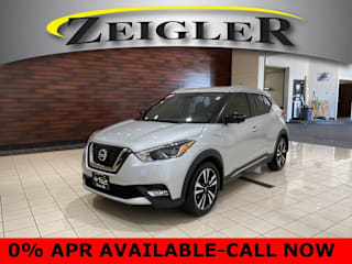 2019 Nissan Kicks SR 3N1CP5CU6KL496029 2019 Nissan Kicks SR