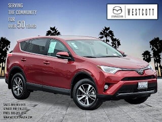 2018 Toyota RAV4 XLE 2T3WFREV3JW478881 2018 Toyota RAV4 XLE