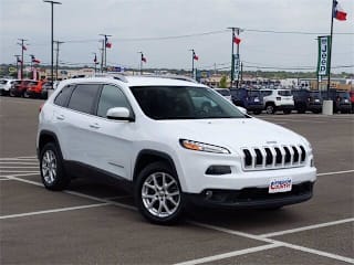 2016 Jeep Cherokee Latitude 1C4PJLCB3GW190085 2016 Jeep Cherokee Latitude