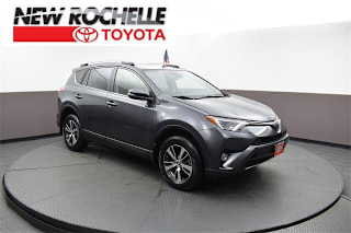 2018 Toyota RAV4 JTMRFREV3JD228647 2018 Toyota RAV4