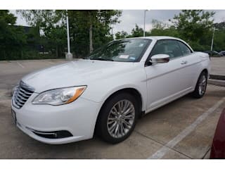 2013 Chrysler 200 Convertible Limited 1C3BCBFG5DN553594 2013 Chrysler 200 Convertible Limited
