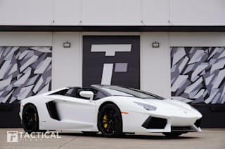2014 Lamborghini Aventador LP 700-4 ZHWUR1ZD8ELA02677 2014 Lamborghini Aventador LP 700-4