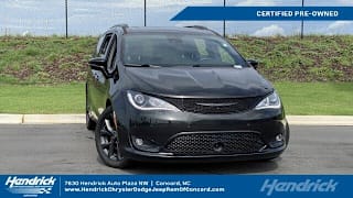 2018 Chrysler Pacifica Limited 2C4RC1GGXJR340559 2018 Chrysler Pacifica Limited
