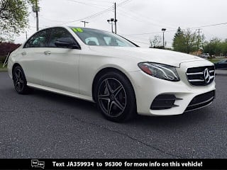 2018 Mercedes-Benz E-Class E 300 4MATIC WDDZF4KB8JA359934 2018 Mercedes-Benz E-Class E 300 4MATIC