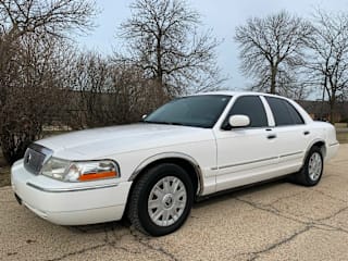 2005 Mercury Grand Marquis 2MEFM74W35X636022 2005 Mercury Grand Marquis