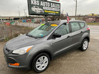 2013 Ford Escape 1FMCU0F70DUC43453 2013 Ford Escape