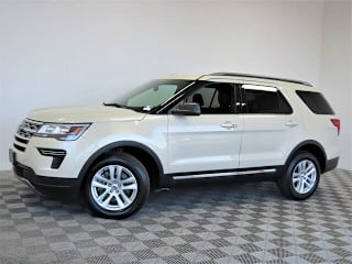 2018 Ford Explorer XLT 1FM5K8DH1JGA50697 2018 Ford Explorer XLT