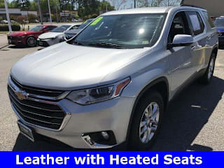 2019 Chevrolet Traverse LT Leather 1GNEVHKW7KJ302994 2019 Chevrolet Traverse LT Leather