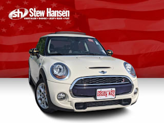 2015 MINI Hardtop 2 Door Cooper S WMWXP7C56F2A58802 2015 MINI Hardtop 2 Door Cooper S