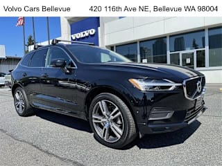 2018 Volvo XC60 T5 Momentum LYV102RKXJB096325 2018 Volvo XC60 T5 Momentum