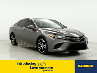 2018 Toyota Camry SE 4T1B11HK8JU033285 2018 Toyota Camry SE