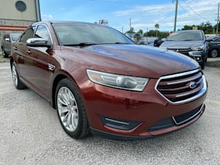 2015 Ford Taurus Limited 1FAHP2F82FG103692 2015 Ford Taurus Limited
