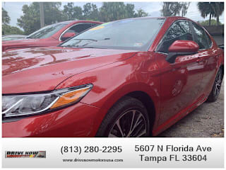 2020 Toyota Camry SE 4T1G11AK6LU348752 2020 Toyota Camry SE
