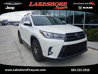 2018 Toyota Highlander SE 5TDKZRFH8JS536533 2018 Toyota Highlander SE